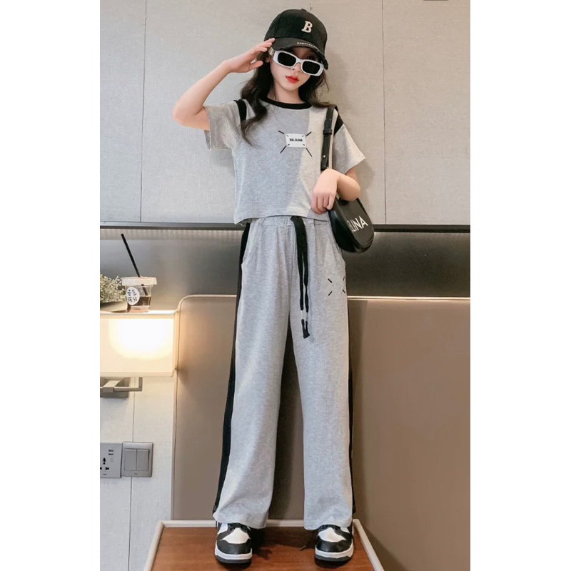 Set bộ bé gái áo croptop quần suông chất tăm lạnh thiết kế sang chảnh cho bé 25-50kg