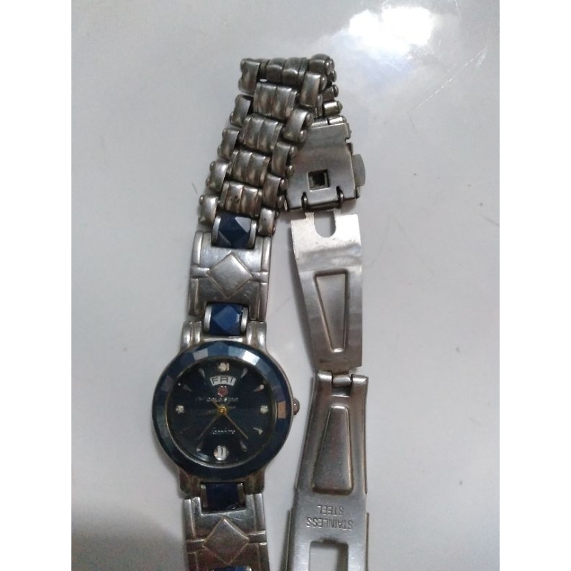 Đồng hồ nữ gold star cũ