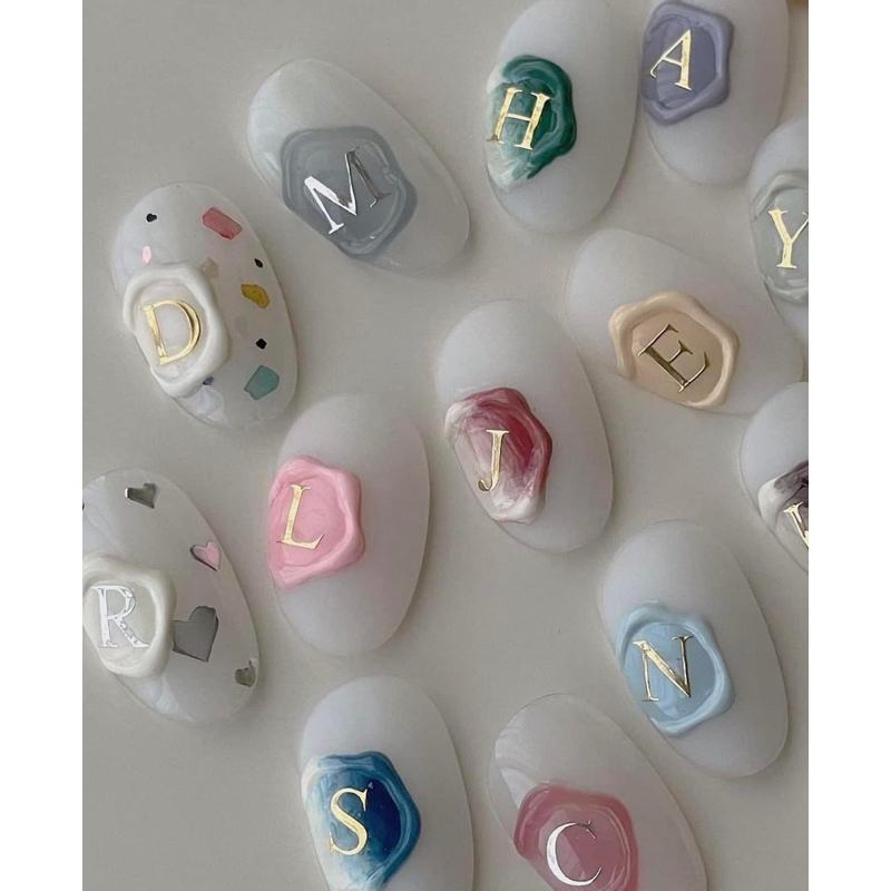 Sticker chữ in hoa