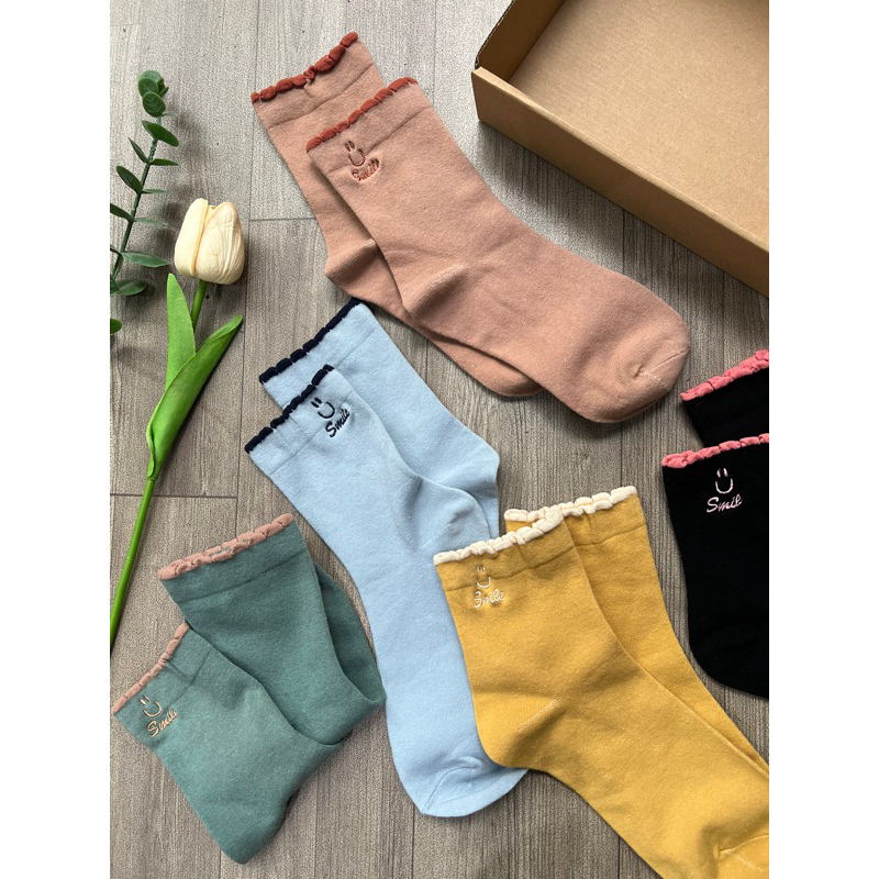 Vớ thun viền bèo smile