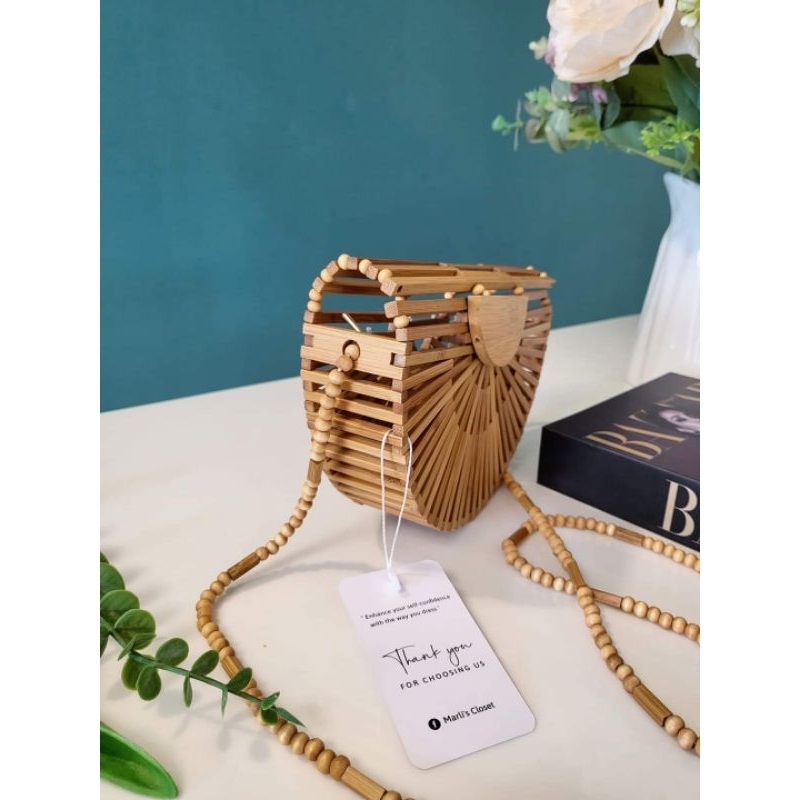 Túi xách tre đan bán nguyệt phom mini, new 100%