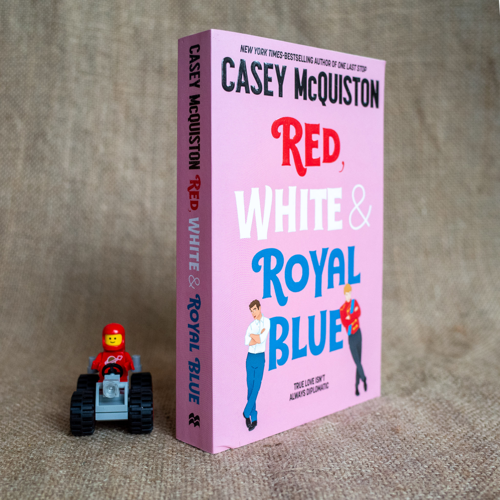 Red, White and Royal Blue - Casey Mcquiston
