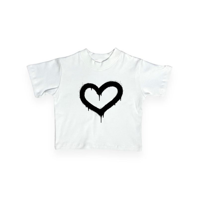 Áo phông croptop "Spray Heart" The Famous