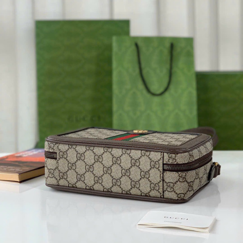 Túi đeo chéo Gc hàng Quảng Châu loại 1, dòng unisex sz 25cm