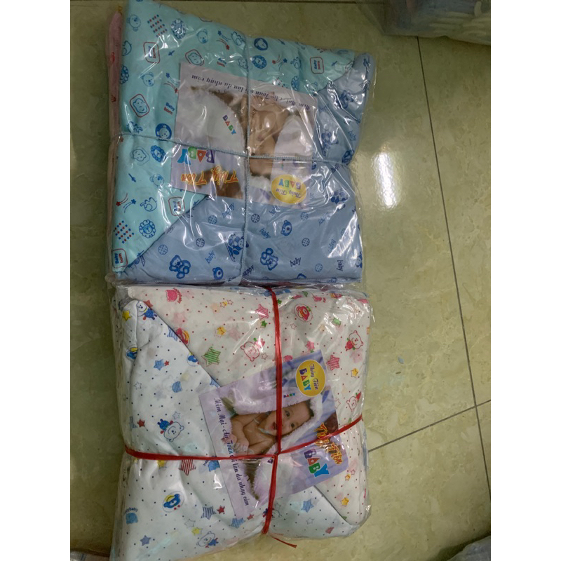 Sỉ 5 tã vuông hoặc 10 tã chéo