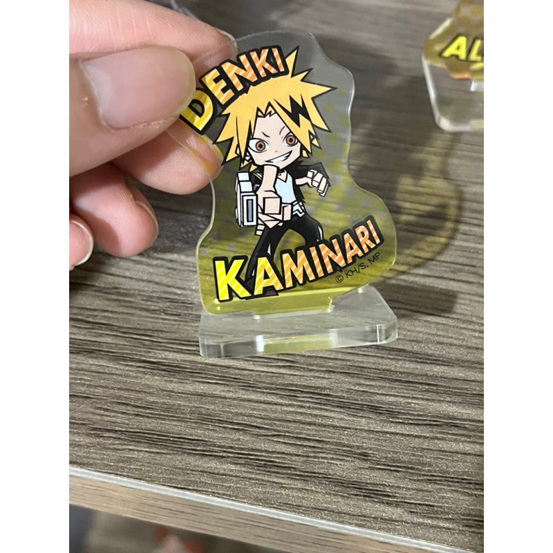 Standee chibi Denki Kaminari