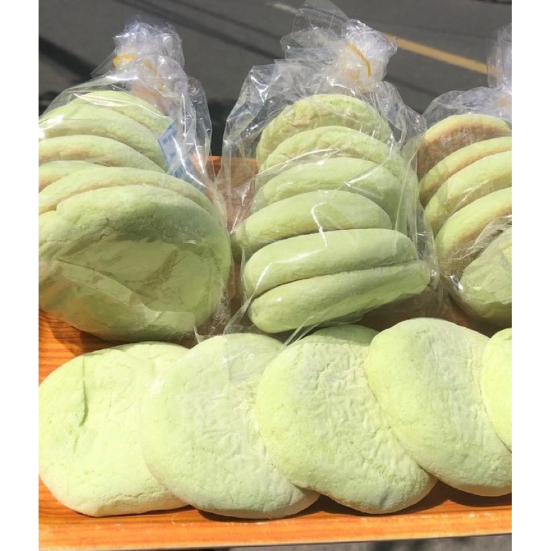 Bánh bao sữa to loại ngon truyền thống/lá dứa