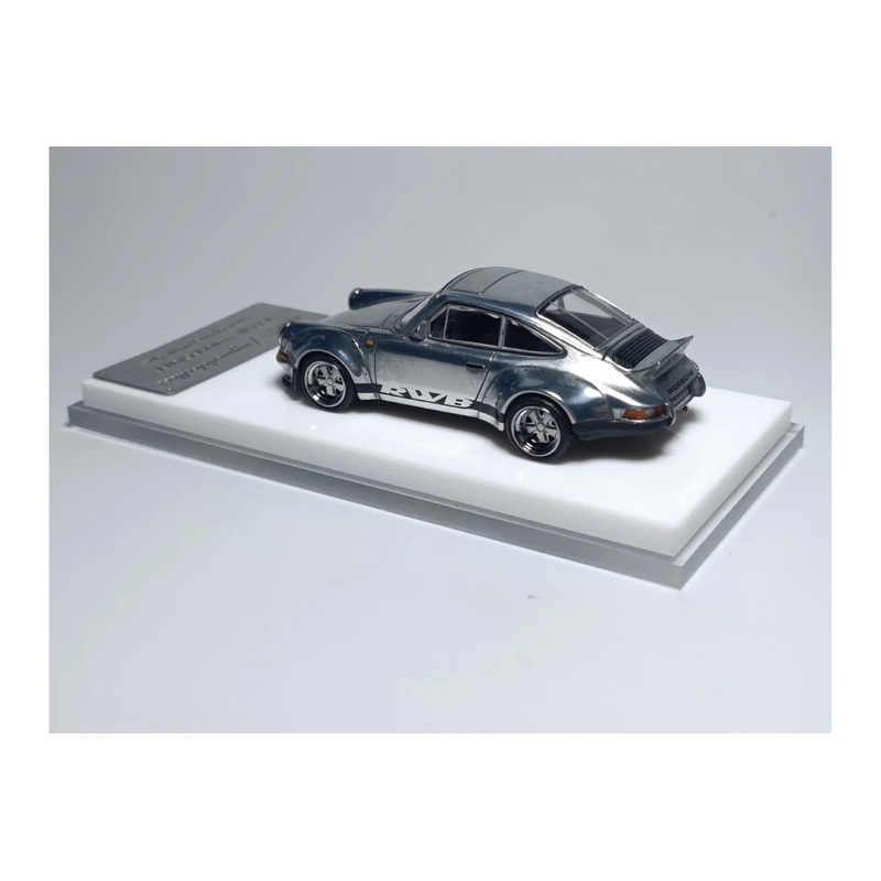 Mohinhxeps-1/64_ MC Porsche 911 RWB 930 Ducktail *Raw Unfinished*