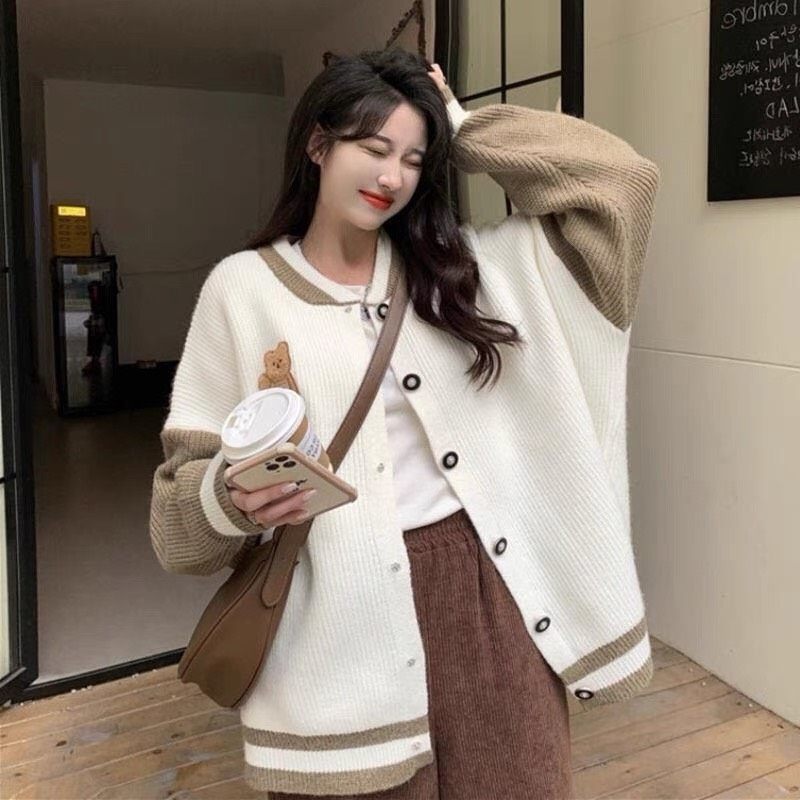 Cardigan khoác ngoài dáng dài form rộng hình gấu dễ thương, len dày mịn mặc ấm thời trang Hàn Quốc BUNNY deliz
