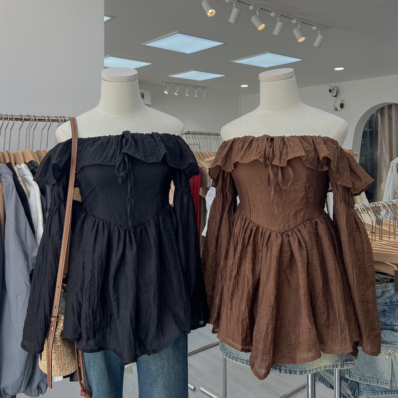 Áo kiểu nữ trễ vai tay loe dáng xoè chất đũi nhăn hai lớp dày dặn có đệm vai