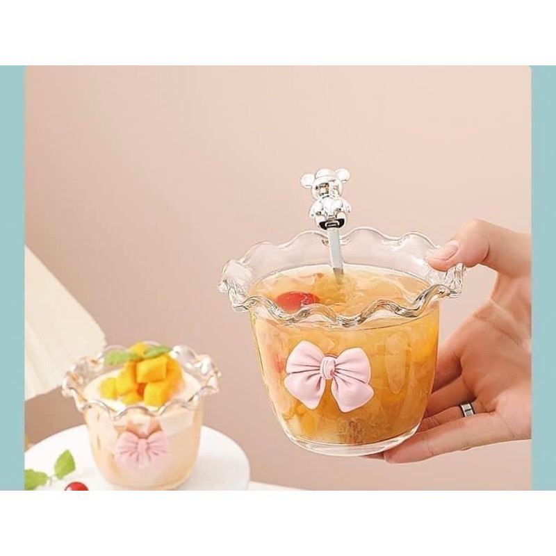Cốc - Bát Thuỷ Tinh Viền Sóng Kèm Nơ và Thìa Gấu Siêu Xinh