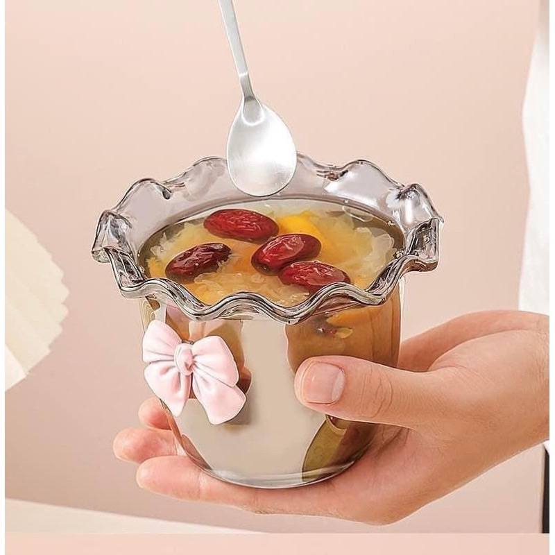 Cốc - Bát Thuỷ Tinh Viền Sóng Kèm Nơ và Thìa Gấu Siêu Xinh