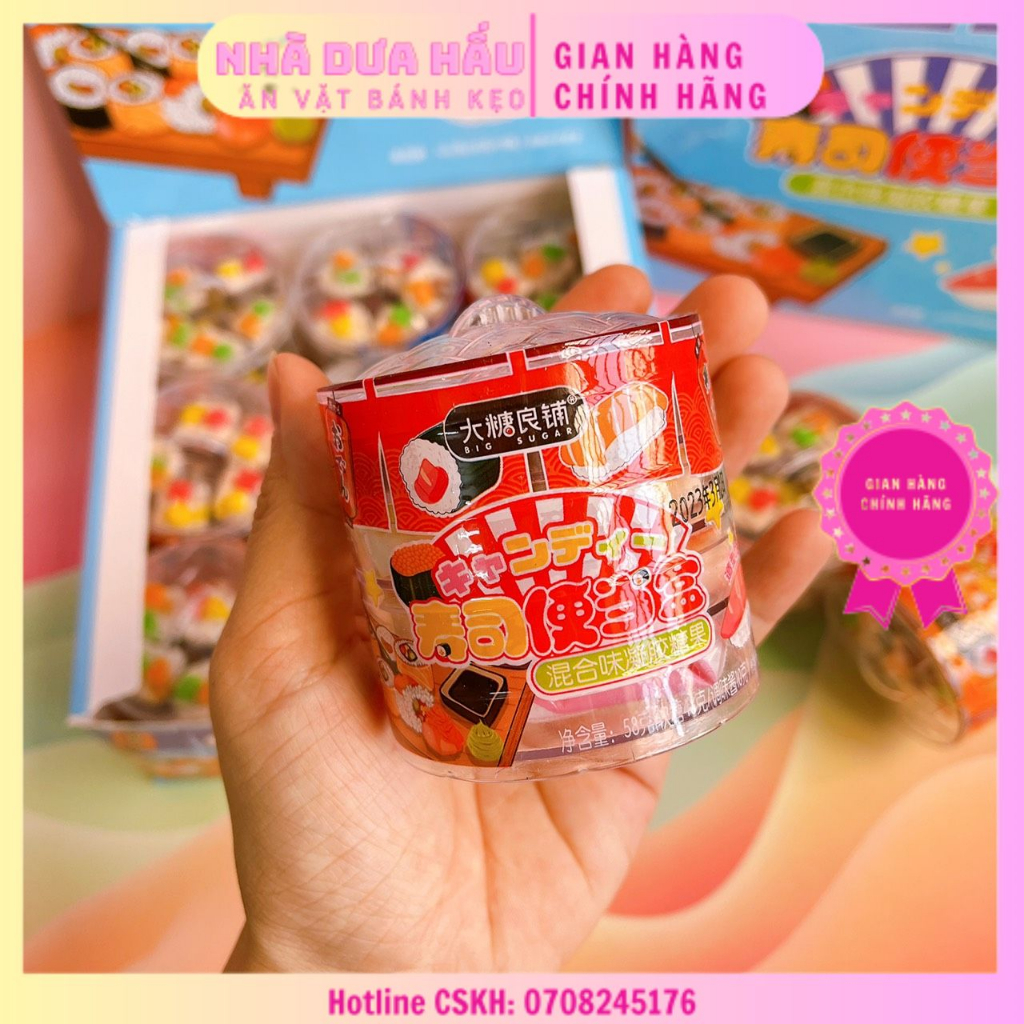 Kẹo dẻo sushi cơm cuộn kèm siro chấm- đựng trong xửng hấp 4 tầng trong suốt dễ thương cho bé Hongkong hộp 58gam