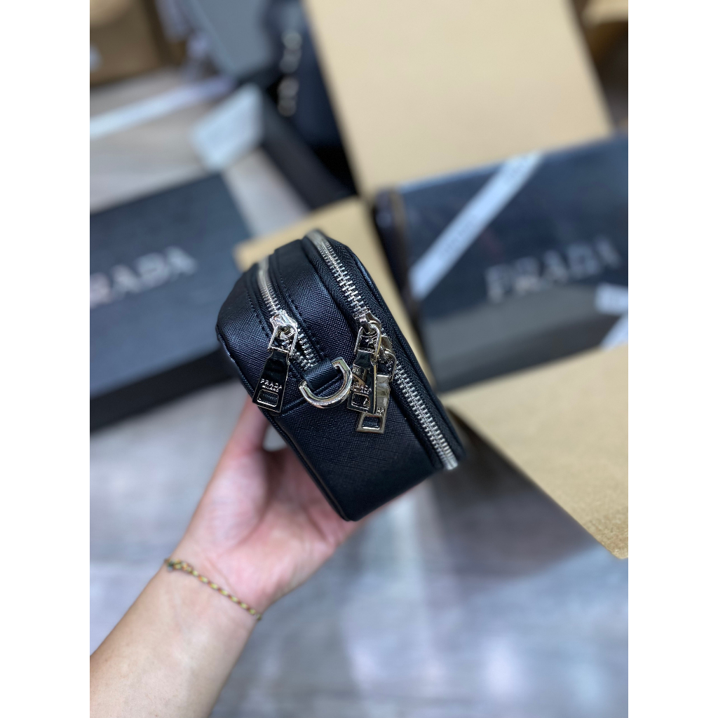 TÚI PRADA MESSENGER DA XƯỚC SZ19