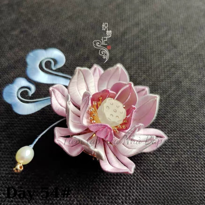 Set 50 Và Hộp 36 Cuộn Chỉ Tơ Bóng Phản Quang làm Triền Hoa Quấn Hoa Handmade