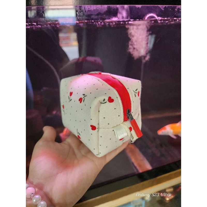 Pouch mini /pouch đựng mỹ phẩm/túi đựng mỹ phẩm tặng kèm dây đeo chéo