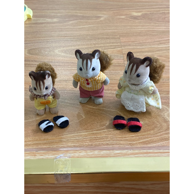 Thanh lý nhân vật Sylvanian families