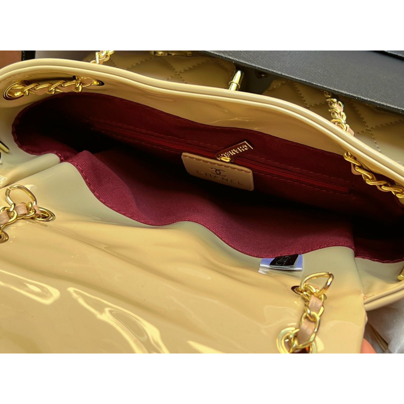 Balo cha-nel da bóng super Quảng Châu