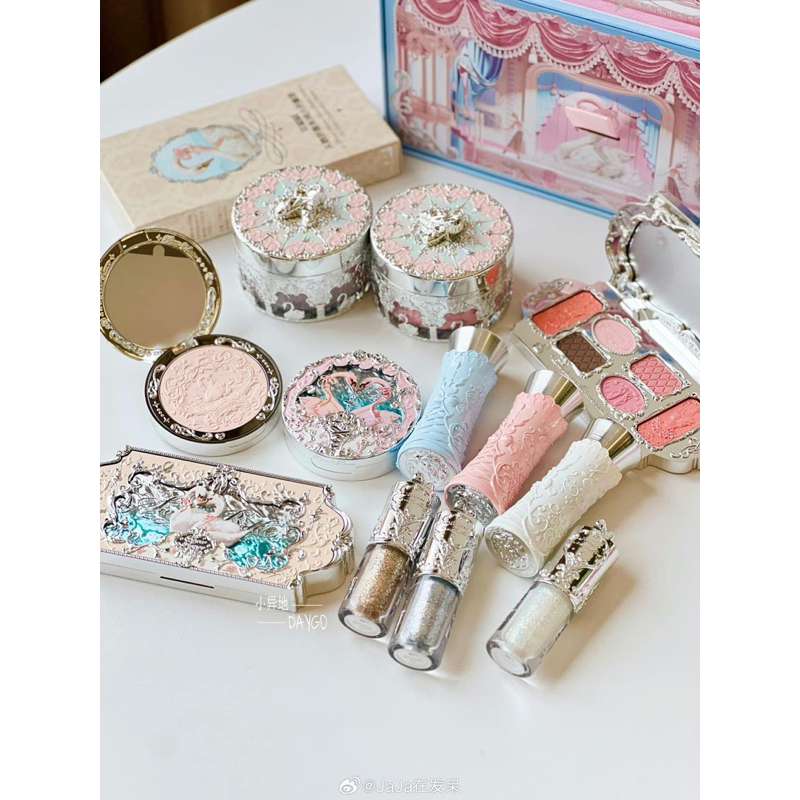 BẢNG PHẤN MẮT FLOWER KNOWS SWAIN BALLET ORDER SẴN 01