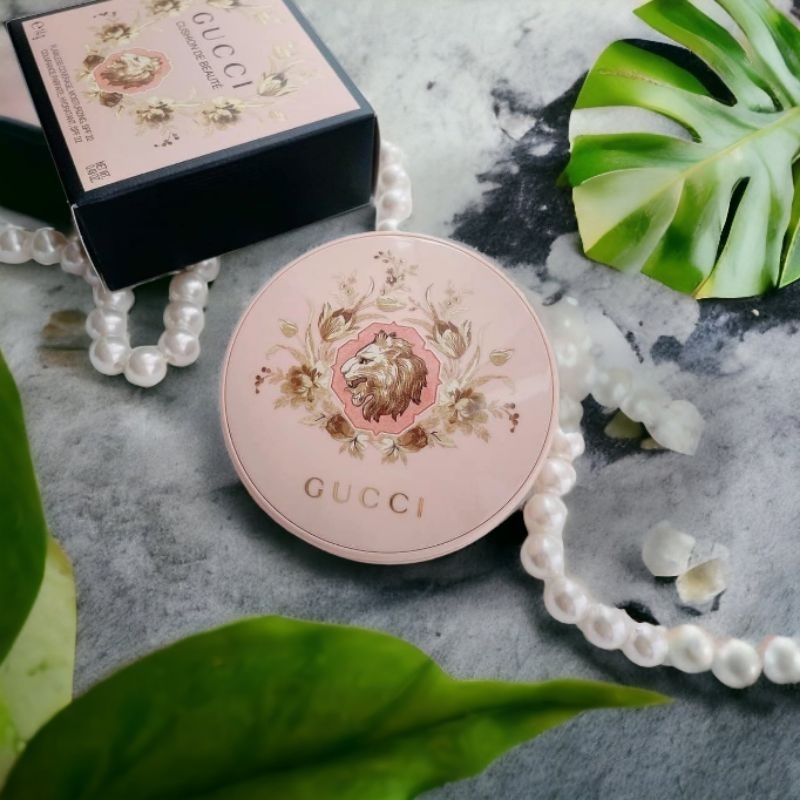 Phấn Nước Cushion Gucci Dưỡng Ẩm Mỏng Nhẹ Tone 01 02 03 SPF22