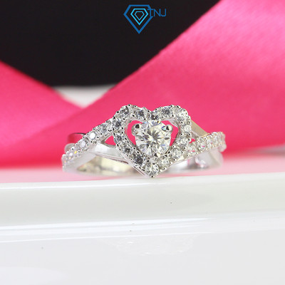 Nhẫn nữ bạc Moissanite 4ly xi bạch kim, nhẫn cầu hôn mặt trái tim lấp lánh kèm thẻ tra cứu NNM0019 - Trang Sức TNJ