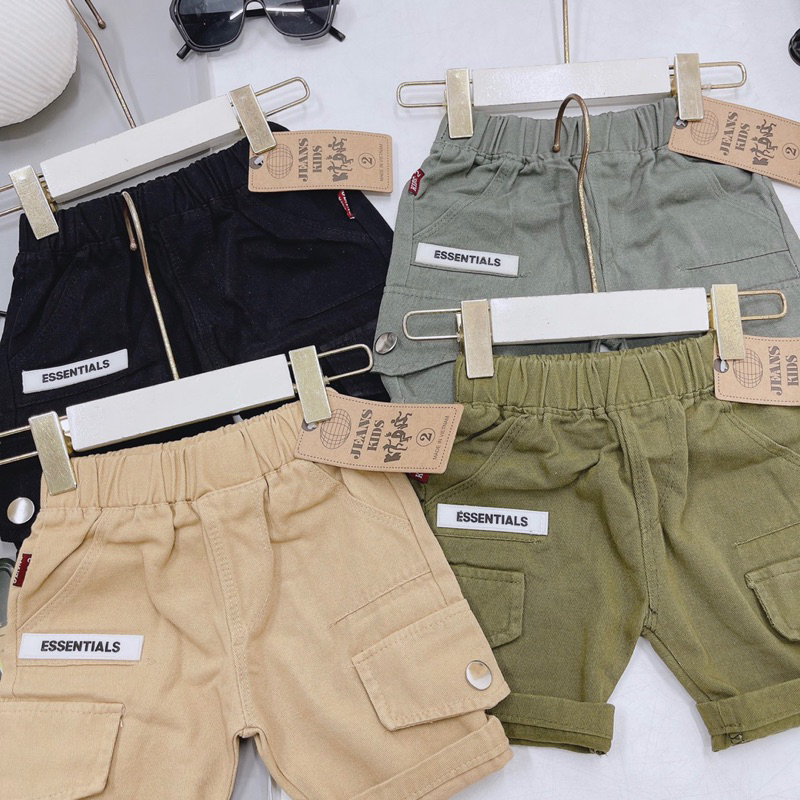 Quần đùi kaki essential mềm có túi cho bé trai
