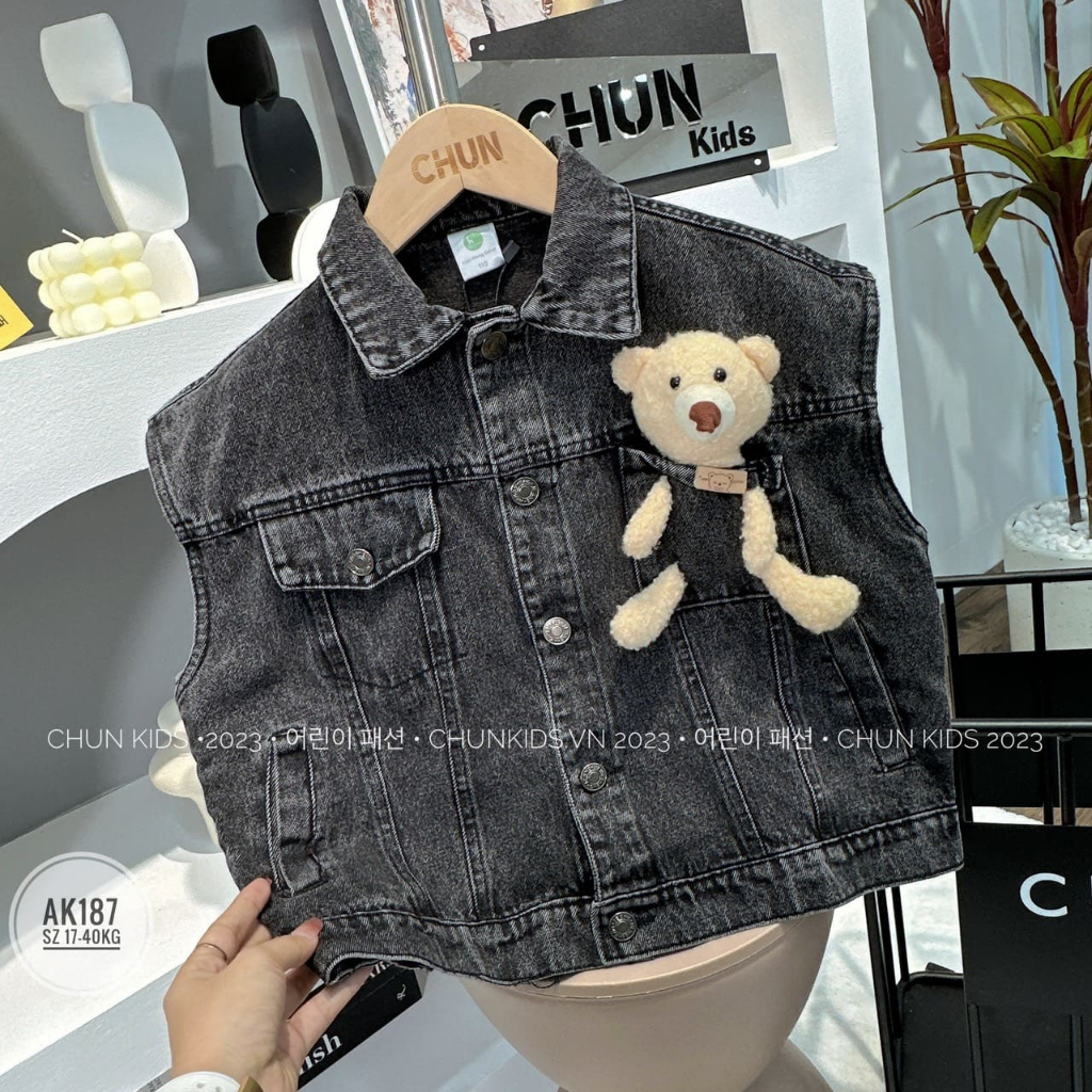 AK187 - ÁO gile Jean mang pet gấu Bear đi khắp thế giới - 6665 cho Bé