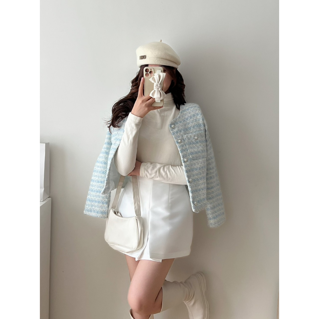 Áo Dạ Xanh Ngọc Cúc Thêu Tay Siu Hot, Áo Dạ 2 Lớp Hàng Quảng Châu Loại 1, Dáng Basic Freesize Dưới 55 kg | BigBuy360 - bigbuy360.vn