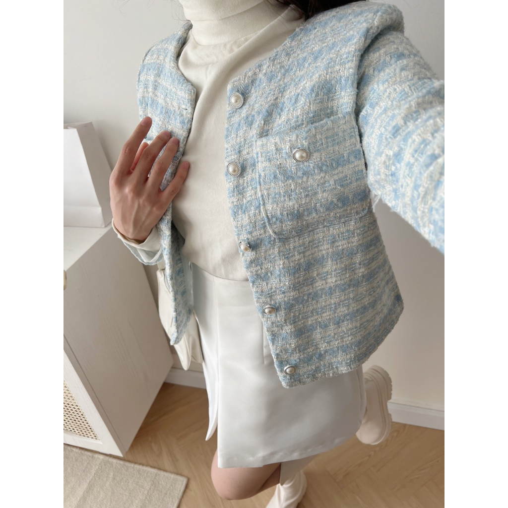 Áo Dạ Xanh Ngọc Cúc Thêu Tay Siu Hot, Áo Dạ 2 Lớp Hàng Quảng Châu Loại 1, Dáng Basic Freesize Dưới 55 kg | BigBuy360 - bigbuy360.vn