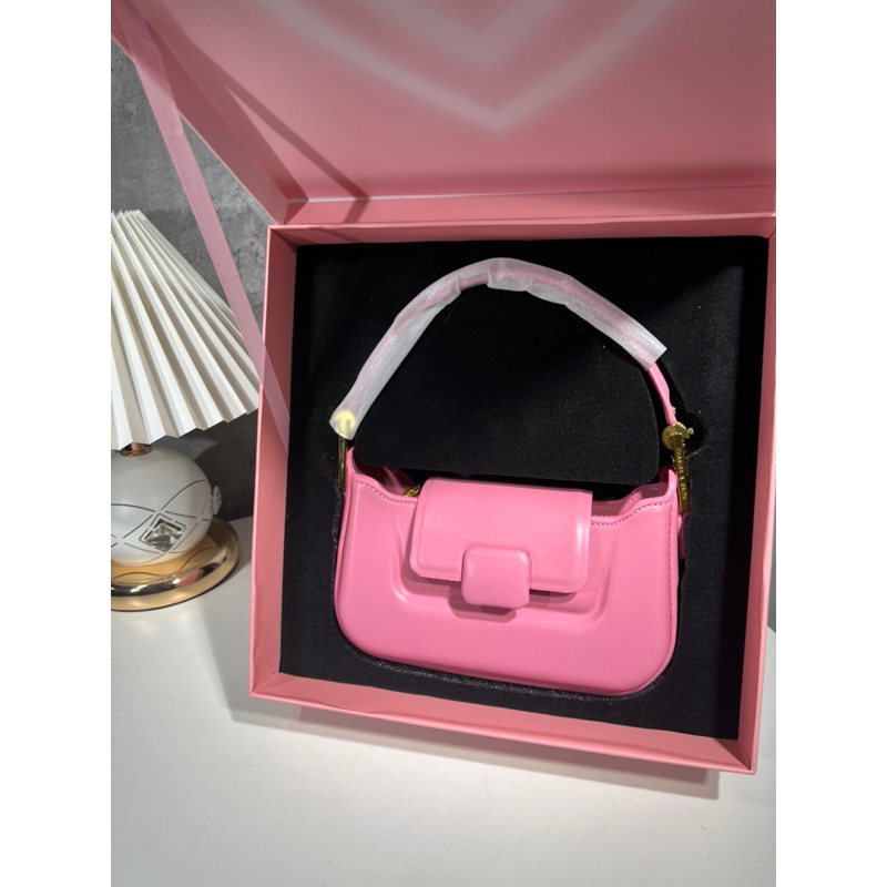 Túi xách khoá gập vuông có 2 dây kèm hộp