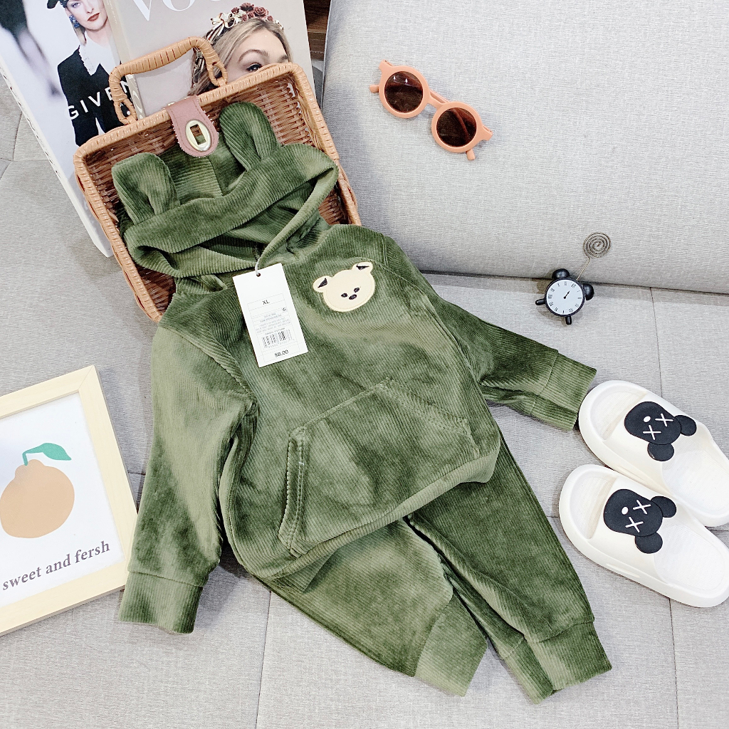Đồ bộ có mũ chất nhung tăm cho bé gái, bộ quần áo dáng Hoodie thu đông cho bé từ 7-19kg