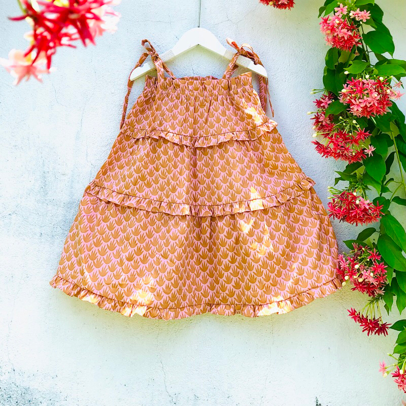 Váy đầm cho bé gái, 2 dây chấm bi, pli 3 màu, chất thô cotton thoáng mát