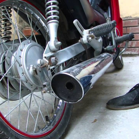 Pô 2543 Đít S Hàng Loại 1 Lắp Dòng Xe WaveA 50-100-110cc-Dream-Cub Có Âm Thanh Móc Và Êm Đã Chế Cổ Sẵn Inox 304