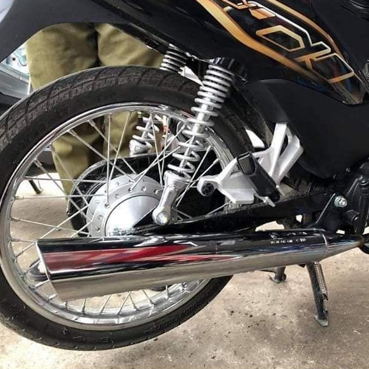 Pô 2543 Đít S Hàng Loại 1 Lắp Dòng Xe WaveA 50-100-110cc-Dream-Cub Có Âm Thanh Móc Và Êm Đã Chế Cổ Sẵn Inox 304