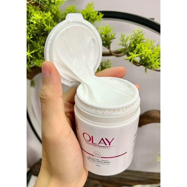 Kem Body Siêu Kích Trắng Olay 250g