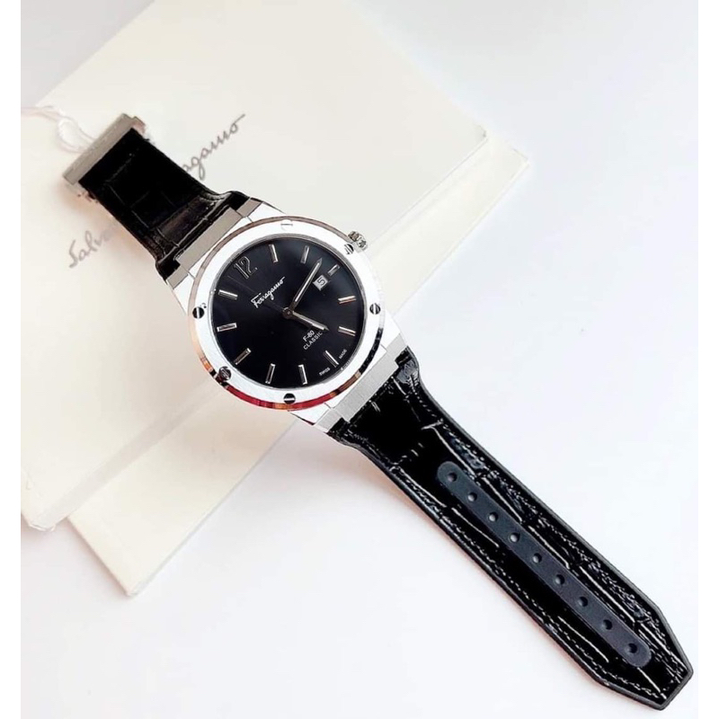 Đồng Hồ Nam Salvatore Ferragamo F80 Classic SFDT00219 Mặt Tròn Siz 40mm