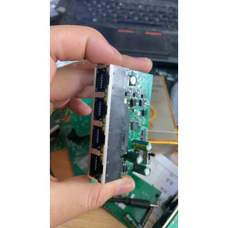 SWITCH POE Repeater 4 Port 1  in 3 out