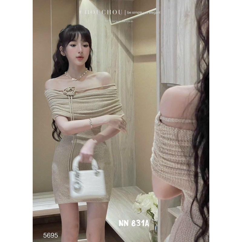 Váy body ren trễ vai dáng ngắn ôm body kèm hoa