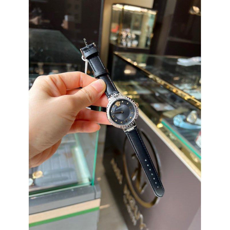 Đồng hồ nữ Versace