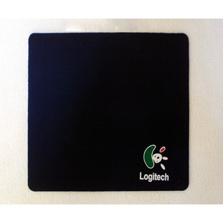 Lót chuột nhỏ logitech văn phòng siêu bám click