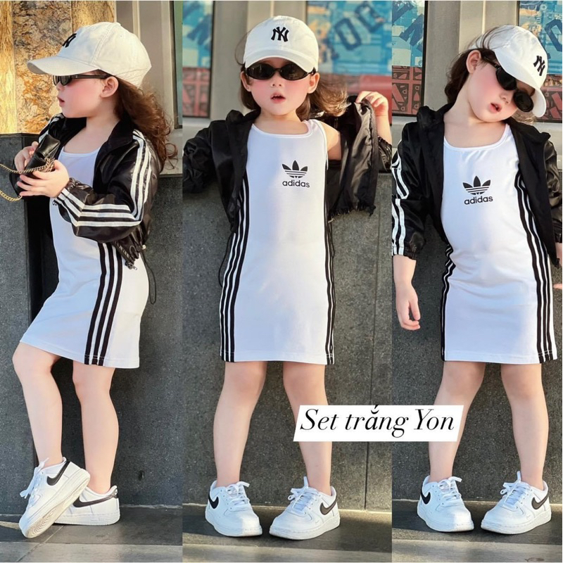 Set váy yếm cho bé gái