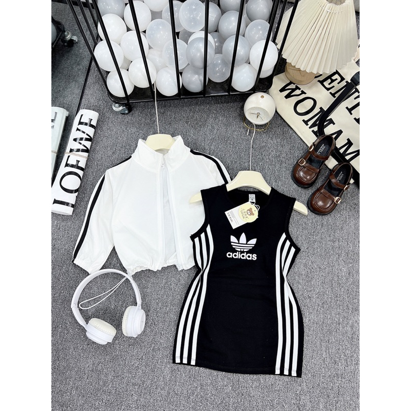 Set váy yếm cho bé gái