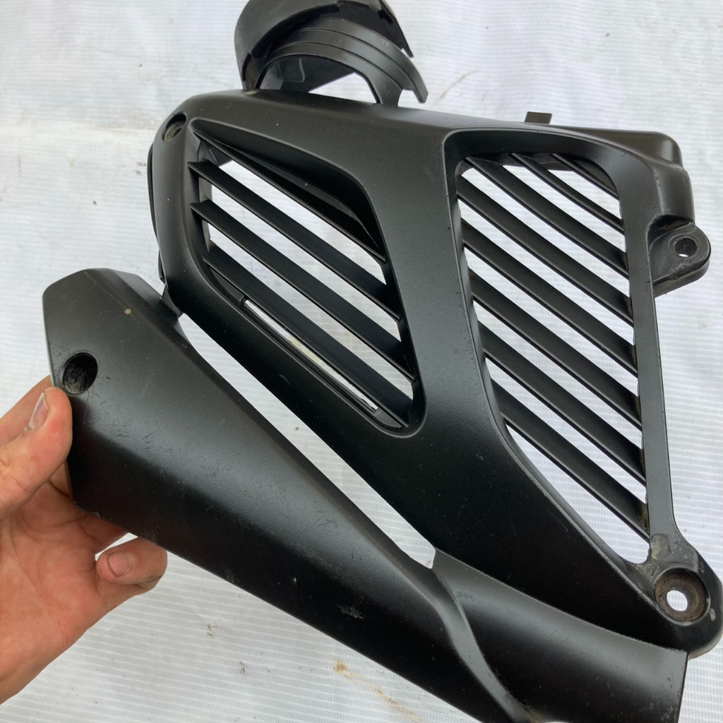 Chụp két nước Nouvo 4 - LX Yamaha (hàng zin tháo xe)chính hãng