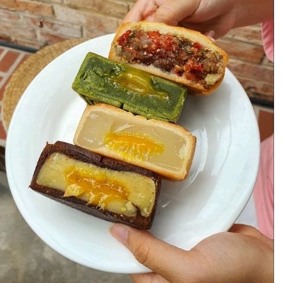 Hộp bánh trung thu "Phú quý" Mèo Ngắn food | Hộp 4 bánh và hộp 2 bánh 150g