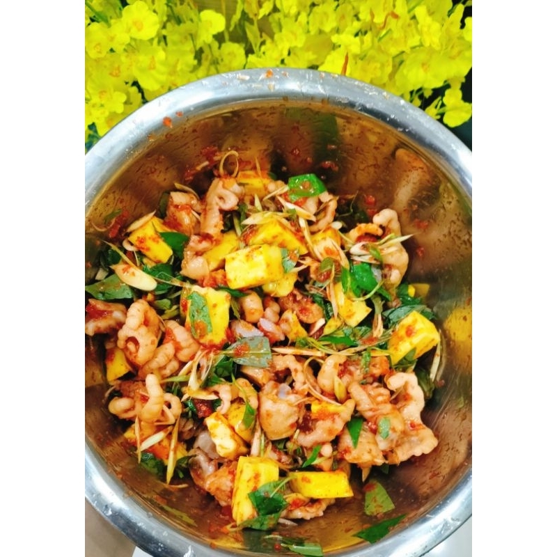 Chân gà sốt thái