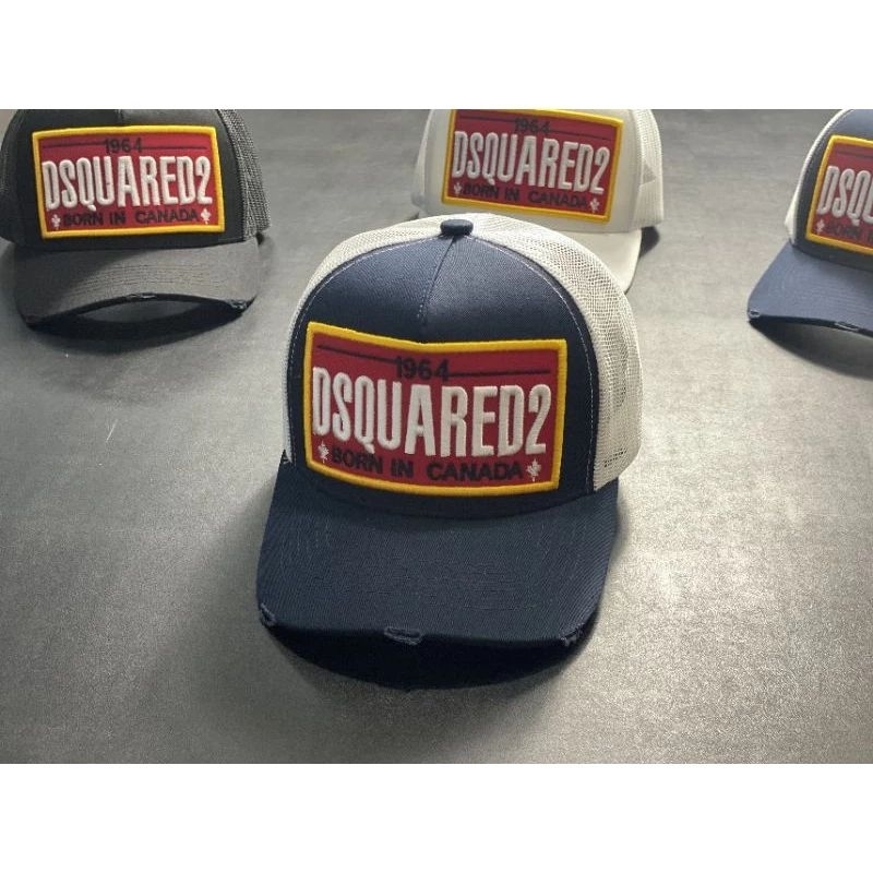 Mũ lưới dsq 2 logo đỏ hàng xuất DSQUared2 cho nam nữ freesize