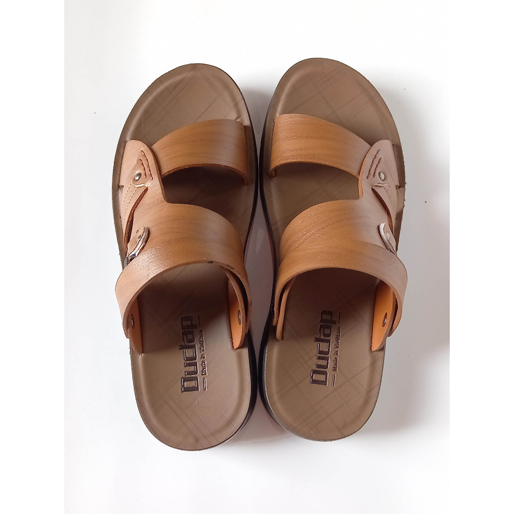 Dép da nam được làm từ da bò cao cấp đế đúc mề dẻo nâng chiều cao