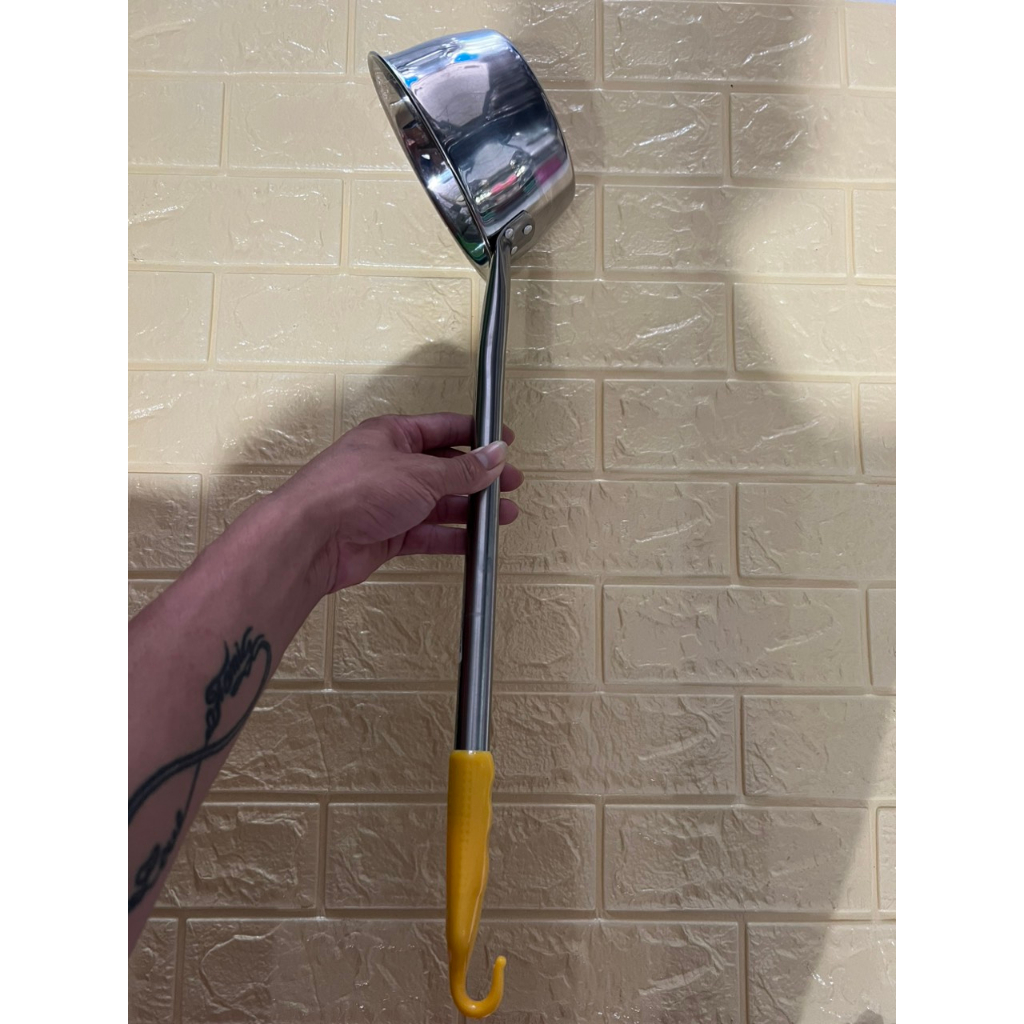 Gáo Múc Nước Lèo Inox Cán Dài Bọc Nhựa Zise 16cm