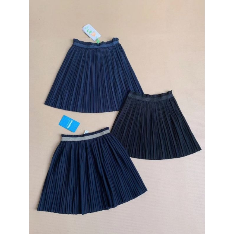 Chân váy xếp ly xuất xịn