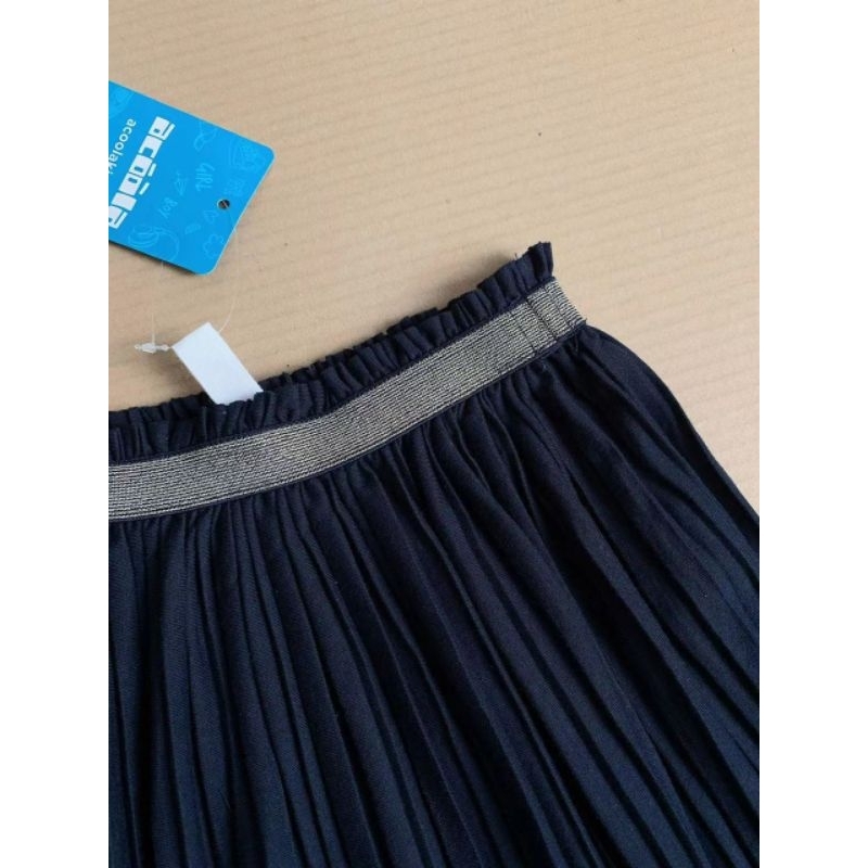 Chân váy xếp ly xuất xịn